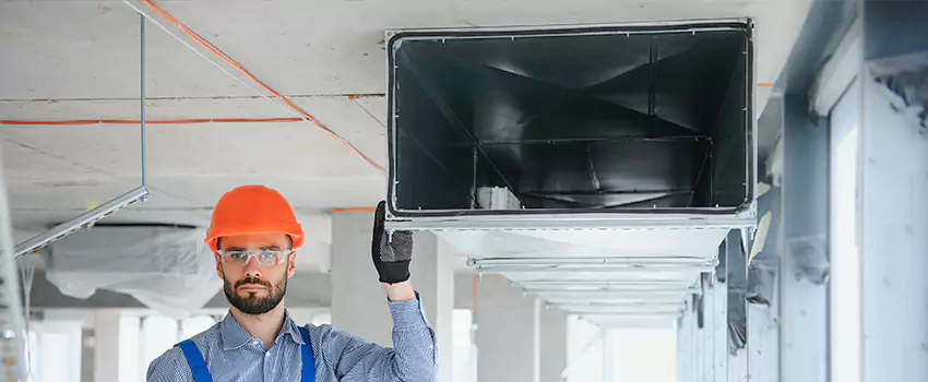 Clogged Air Duct Cleaning and Sanitizing in Ashwaubenon, WI